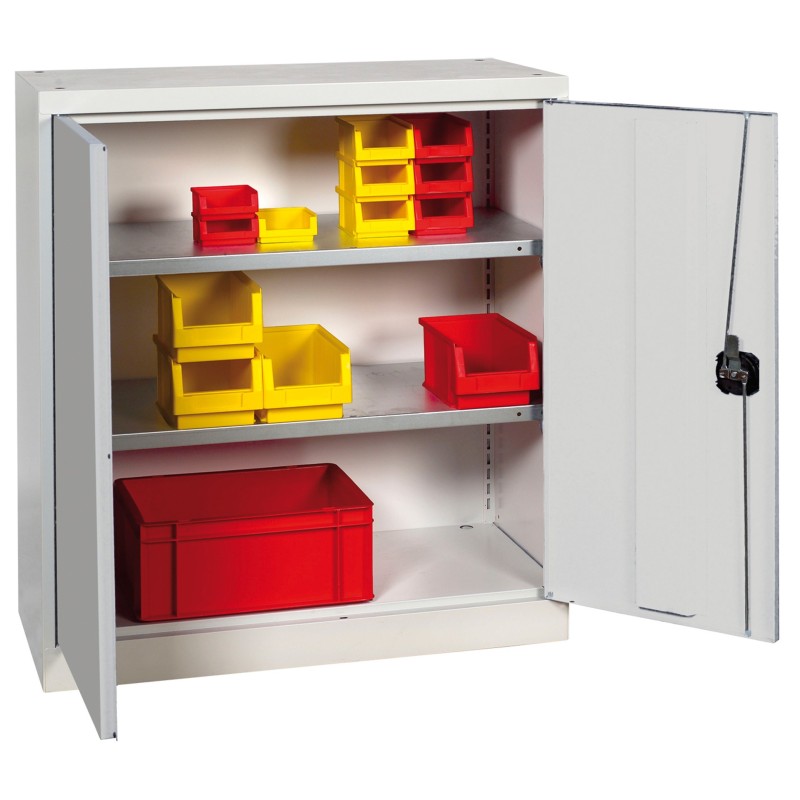 Armoire portes battantes