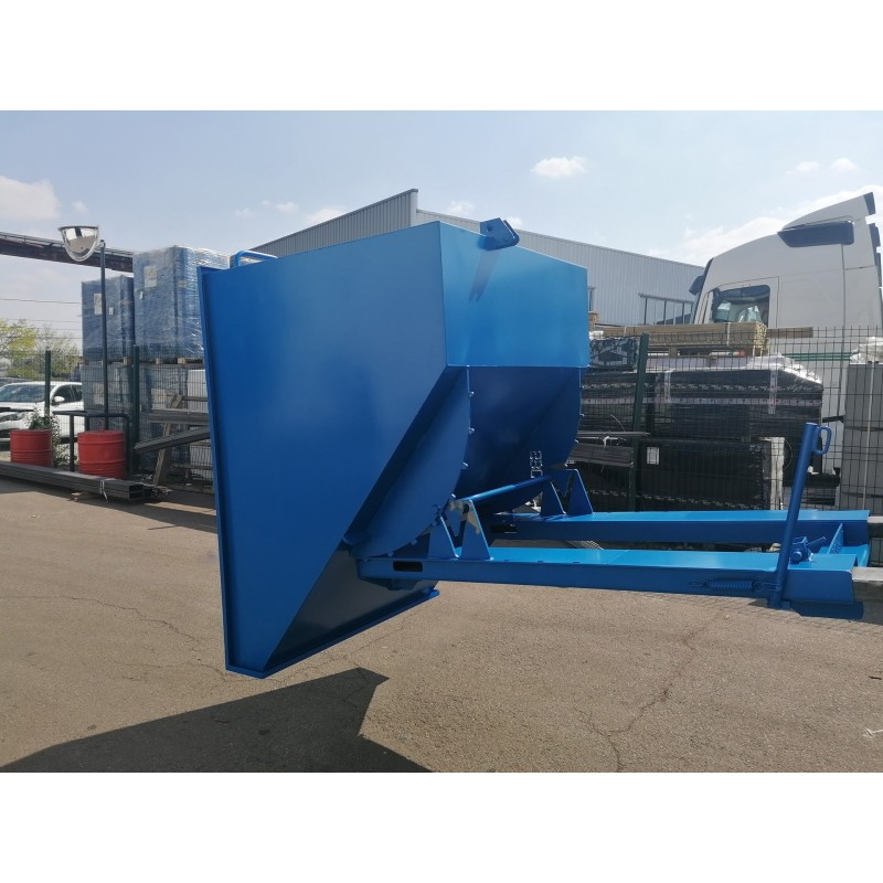 Benne à basculement progressif et à retour automatique