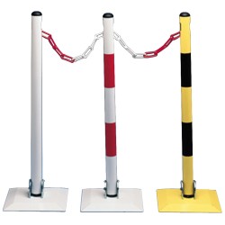 Poteau sur socle métal