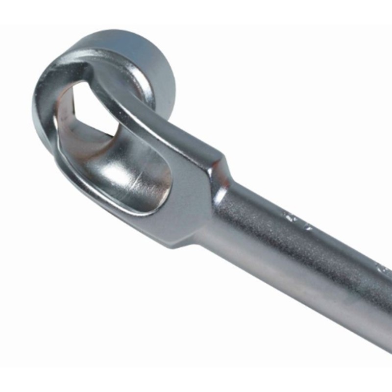 Clé à pipe débouchée