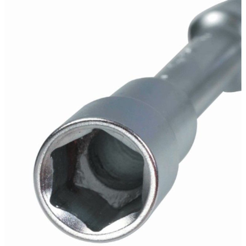 Clé à pipe débouchée